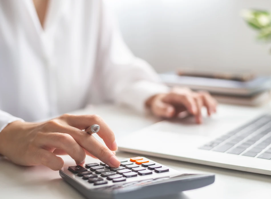 How to Calculate the Cost Savings of Efficient Cold Storage Solutions